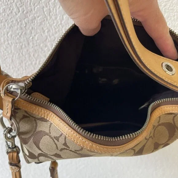 Coach C05K-9362 Khaki Signature Leather Slim Crossbody Shoulder Bag - Picture 8 of 10